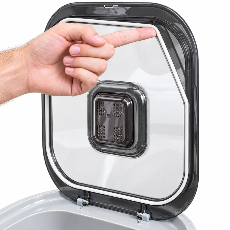 Bac a croquette - Stelo : gros plan sur le joint en silicone du couvercle - AstuceChat