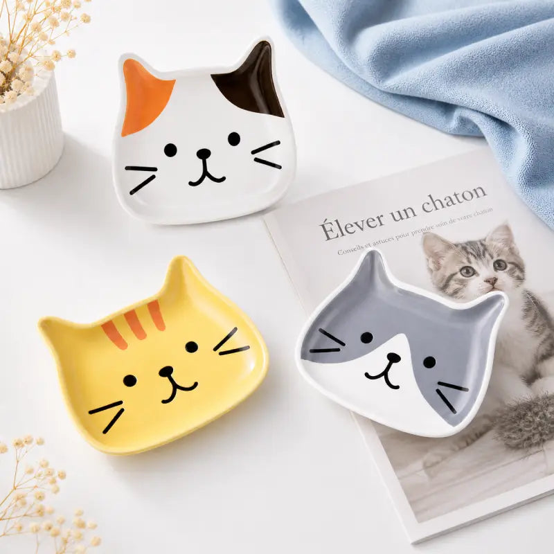 Chaton gamelle Kawaii Fuku Fuku Nyanko - Gacoupe : vue des trois modèles - AstuceChat