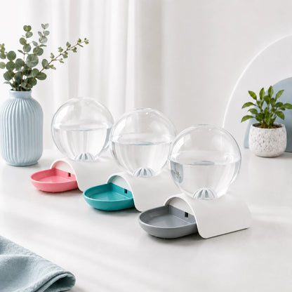 Distributeur d eau pour chat sans fil : Oline - Source en trois couleurs - AstuceChat