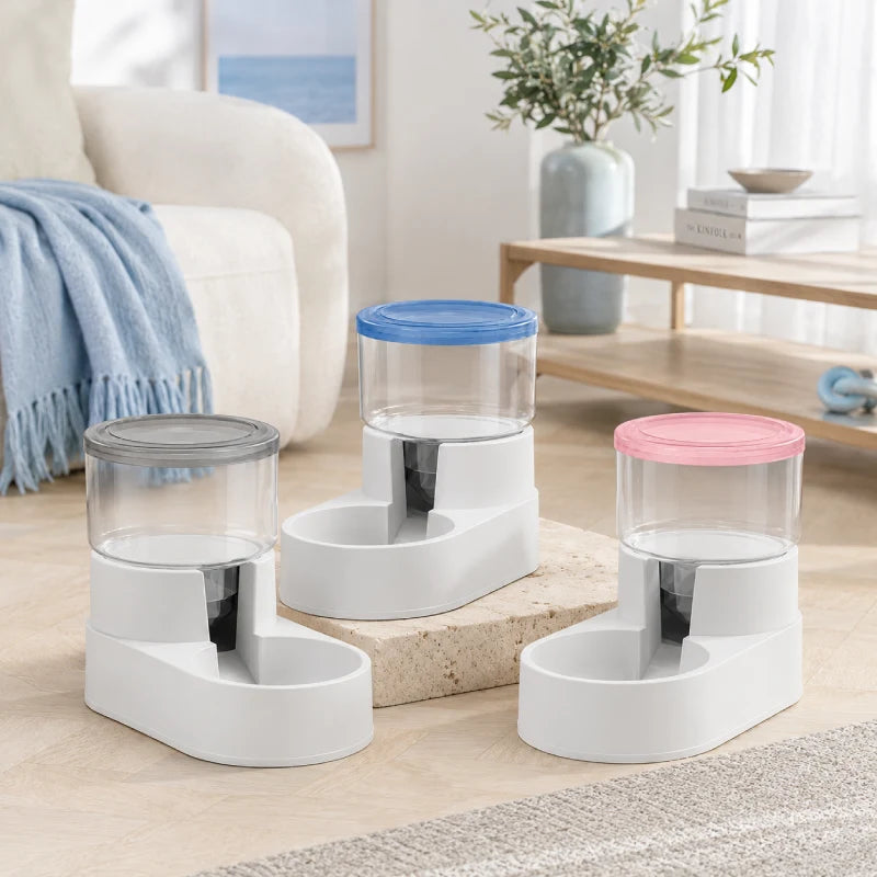 Gamelle distributeur chat - Celvia : trois coloris Gris Brume, Bleu Lagune et Rose Poudré - AstuceChat