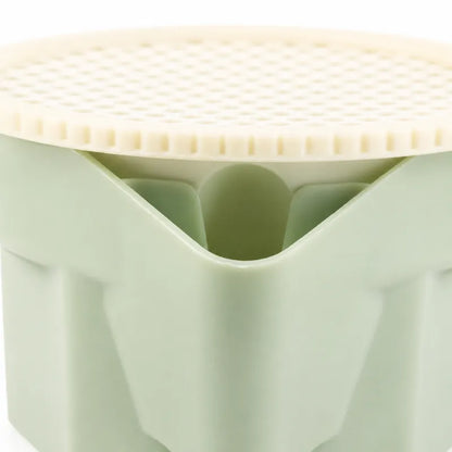 Herbe a chat en pot - Axpot : détail trop-plein triangulaire - AstuceChat