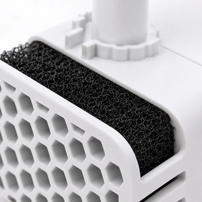 Pompe Oarty pour fontaine à eau chat : gros plan - AstuceChat