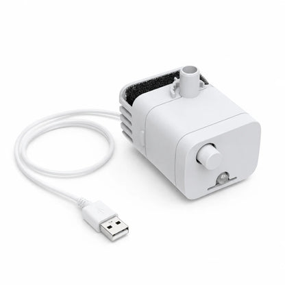 Pompe Oarty pour fontaine à eau chat : vue angle et câble USB - AstuceChat