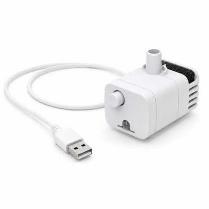 Pompe Oarty pour fontaine à eau chat : vue face et câble USB - AstuceChat